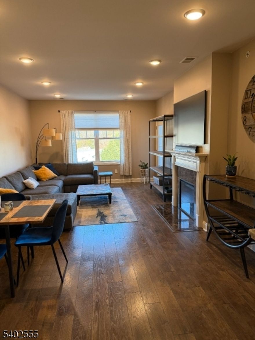 Spacious Luxury 2-bedroom, 2-bath condo on the 3rd floor in the desirable Lakeland Village community!  Featuring an open floor plan filled with natural light, the living, dining and kitchen areas flow seamlessly, creating an inviting space for both everyday living and entertaining. The modern kitchen offers ample cabinetry, granite countertops, and stainless steel appliances. The spacious primary suite includes a private en-suite bath and a generous walk-in closet. Additional highlights include an in-unit washer and dryer and a separate indoor storage room. Ideally situated near major highways, shopping, and parks, this home perfectly blends modern style with everyday convenience.