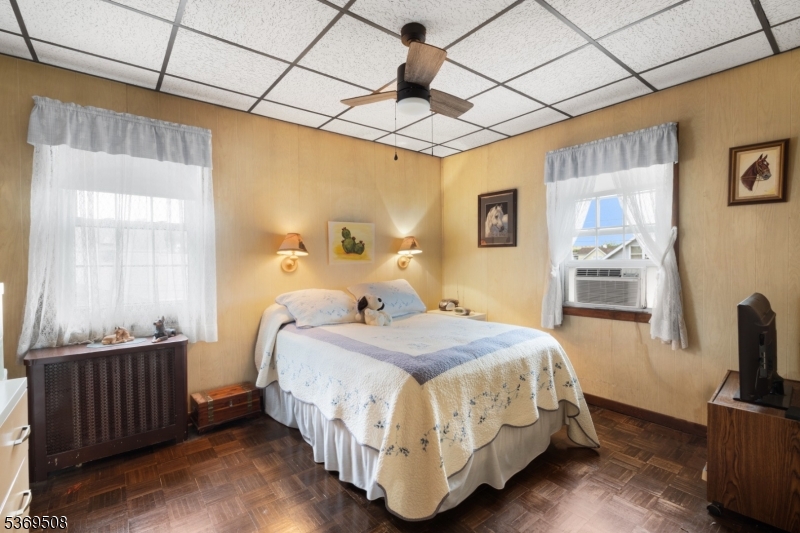 8th Ward - Residential