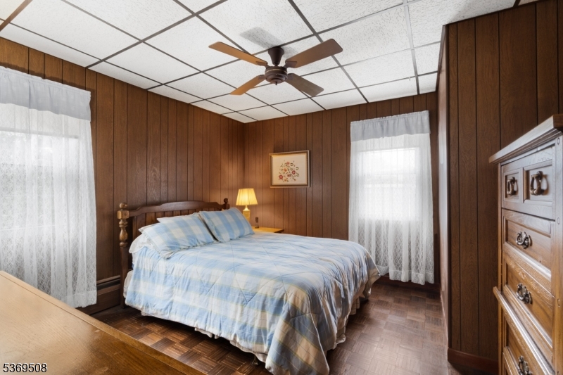 8th Ward - Residential