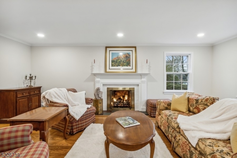 Poets Section - Country Clu - Residential