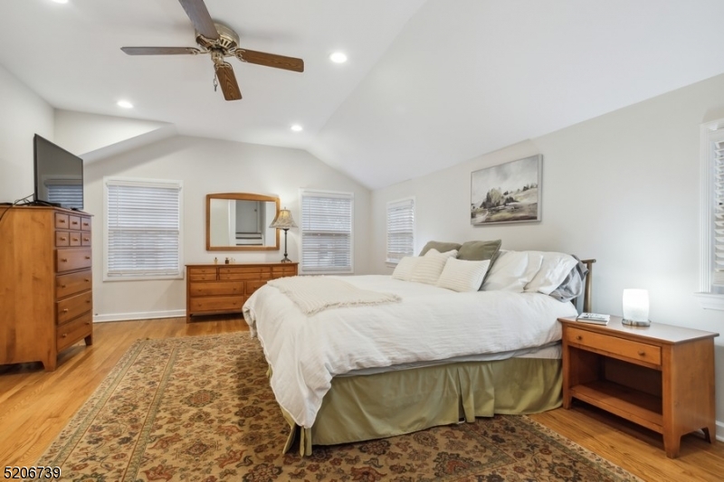 Poets Section - Country Clu - Residential