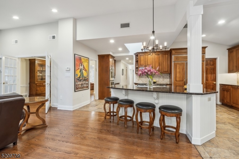 Poets Section - Country Clu - Residential