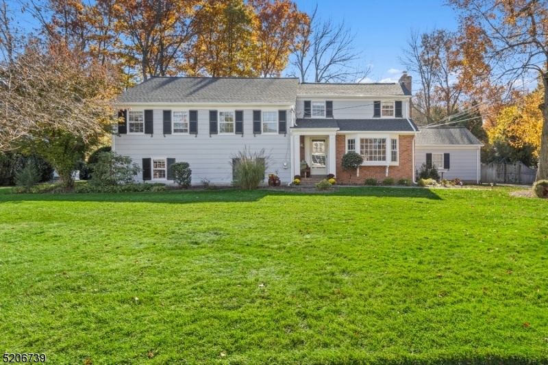 Poets Section - Country Clu - Residential