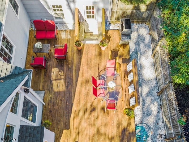 Poets Section - Country Clu - Residential