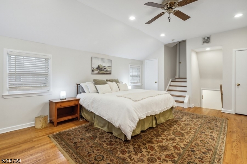 Poets Section - Country Clu - Residential