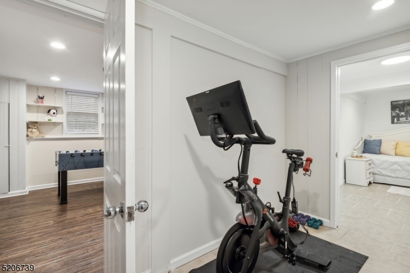 Poets Section - Country Clu - Residential