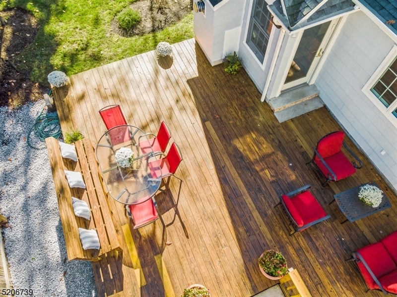 Poets Section - Country Clu - Residential