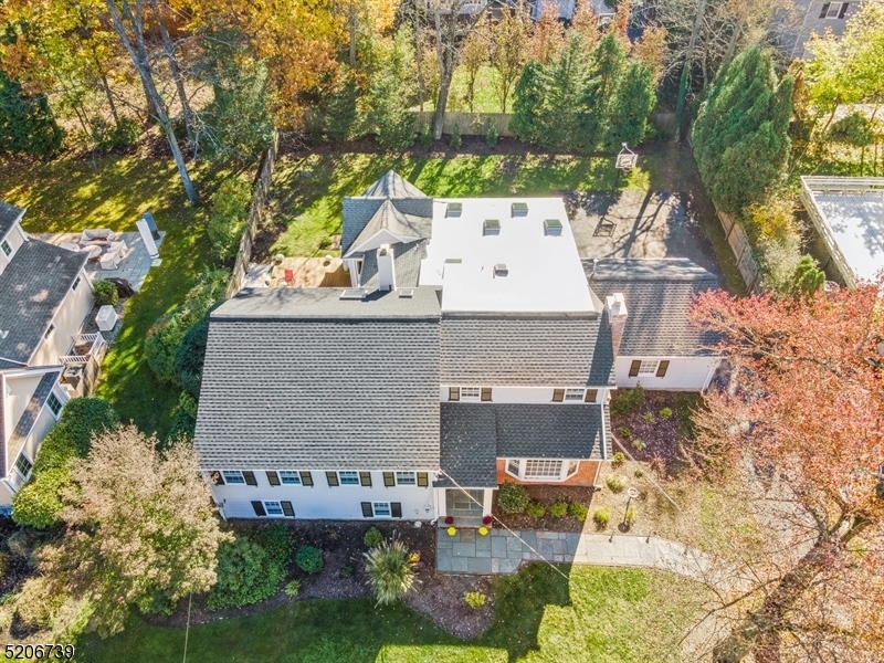 Poets Section - Country Clu - Residential