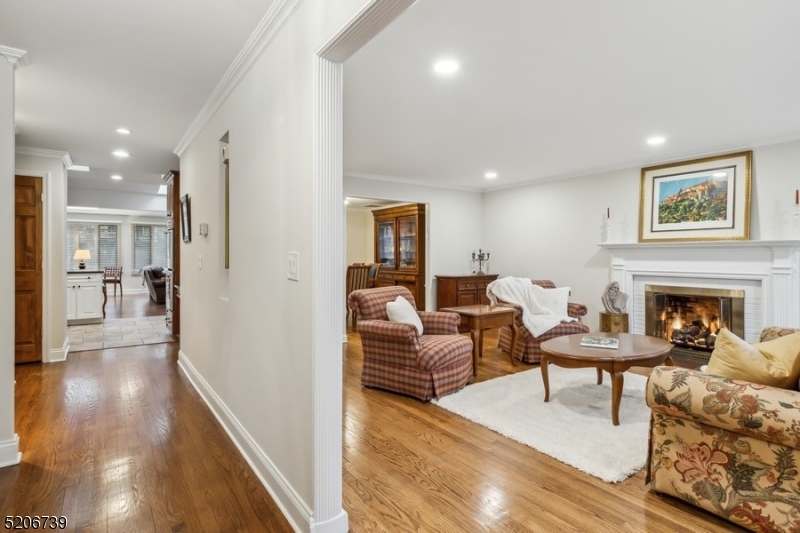 Poets Section - Country Clu - Residential