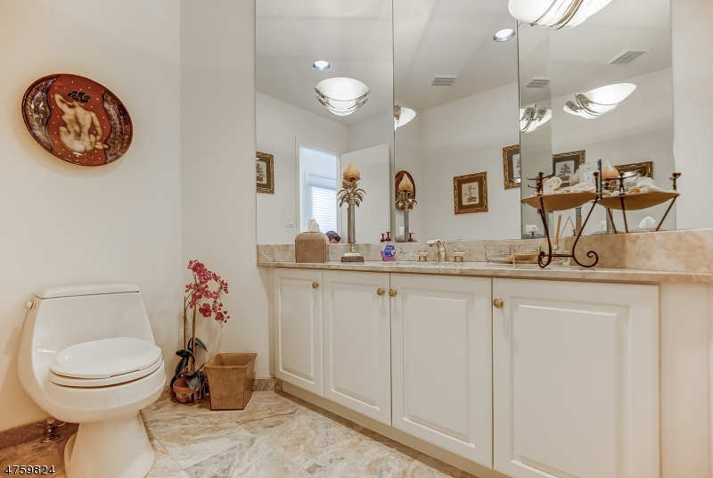 Riker Hill - Residential