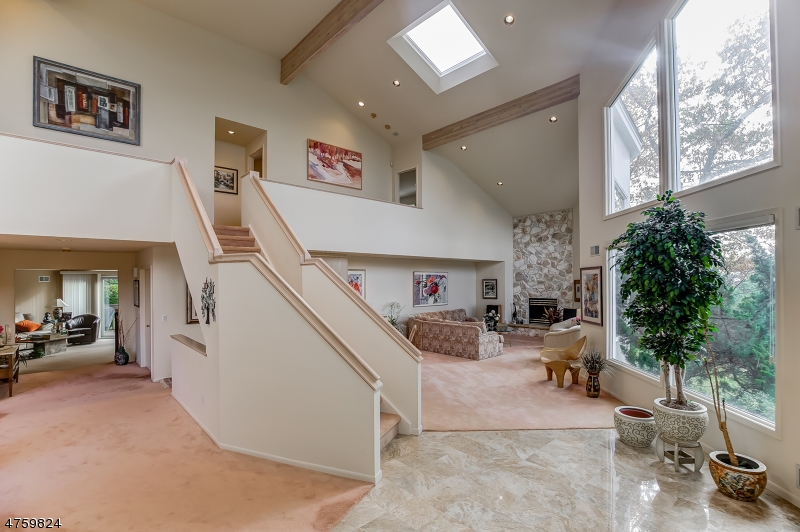 Riker Hill - Residential