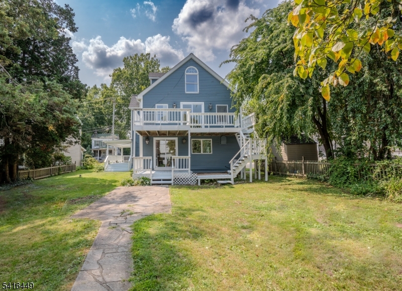 Rosemont Village - Residential