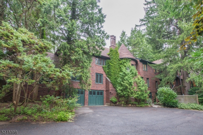 Woodfield Estates - Residential