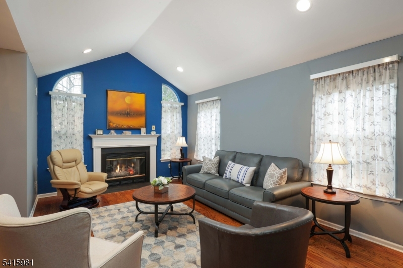 Lake Ridge Adult Community - Residential