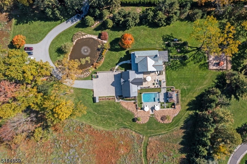 1/2 Mile to Town - Residential