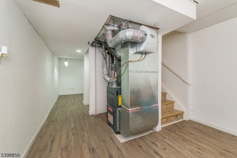 OXFORD CROSSING - Residential