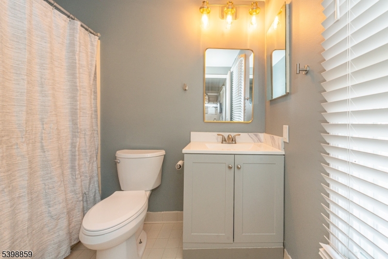 OXFORD CROSSING - Residential