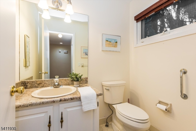 Glen Pond - Residential