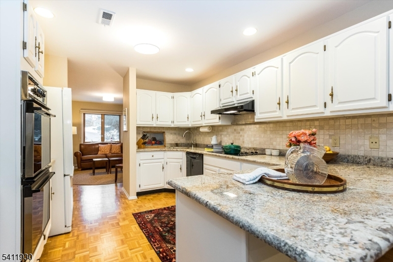 Glen Pond - Residential