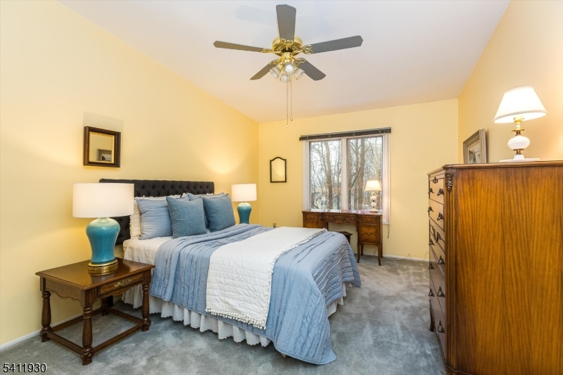 Glen Pond - Residential