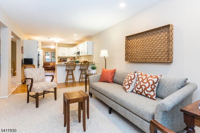 Glen Pond - Residential