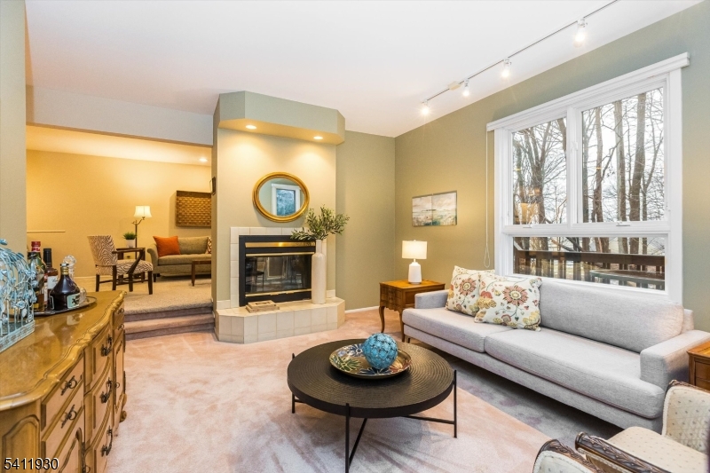 Glen Pond - Residential