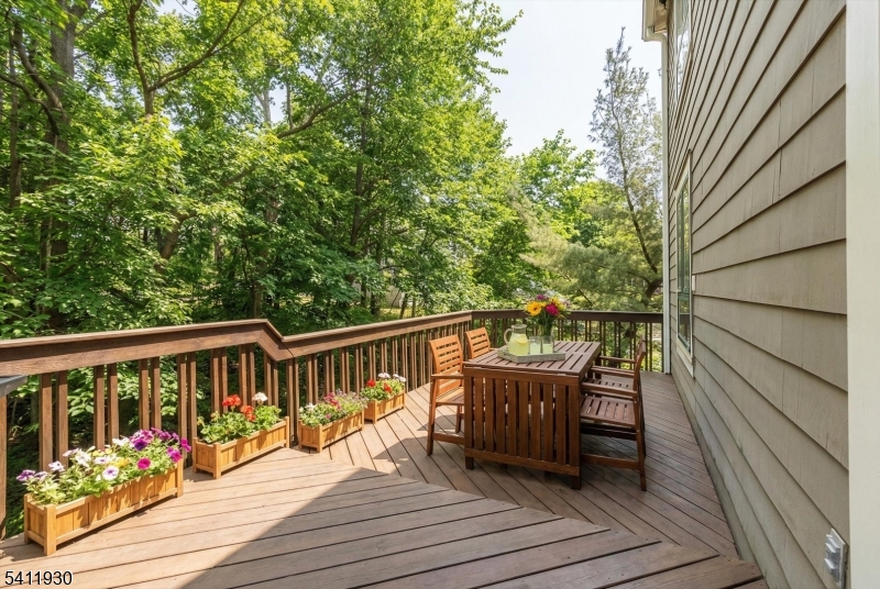 Glen Pond - Residential