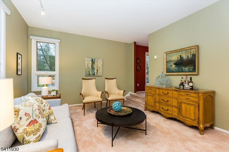 Glen Pond - Residential