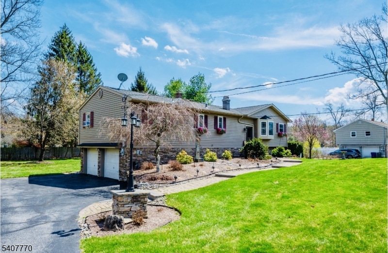 HIGH BREEZE - Residential