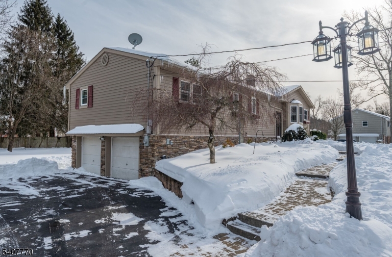 HIGH BREEZE - Residential