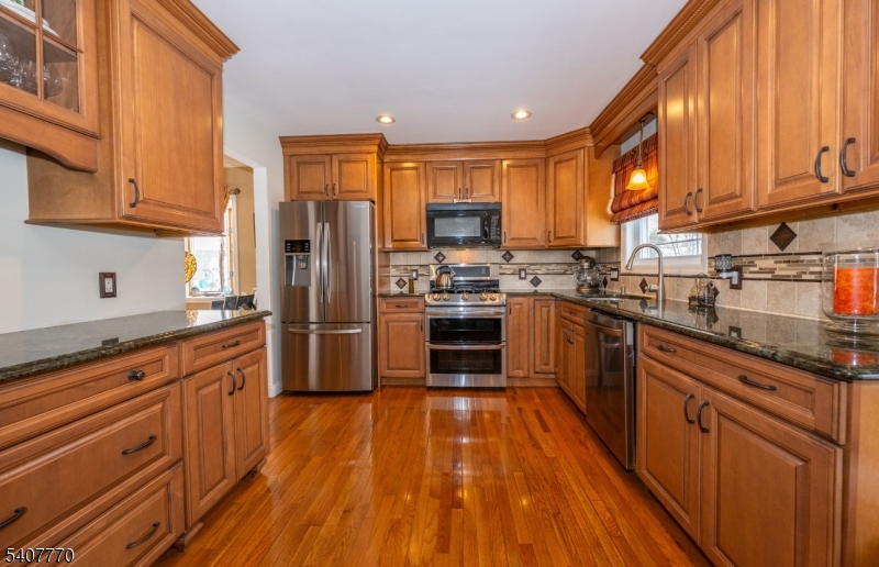 HIGH BREEZE - Residential