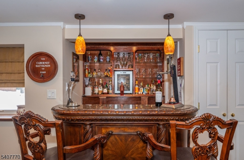 HIGH BREEZE - Residential