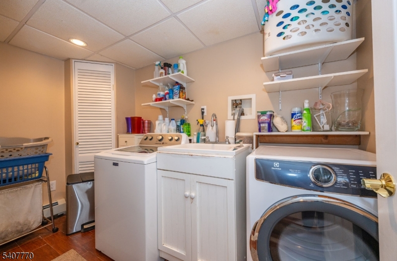 HIGH BREEZE - Residential