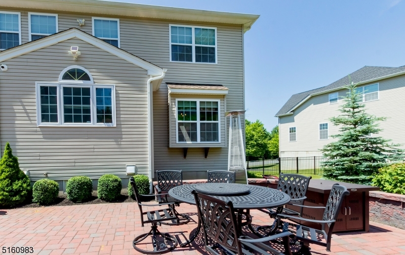 Morris Chase - Residential