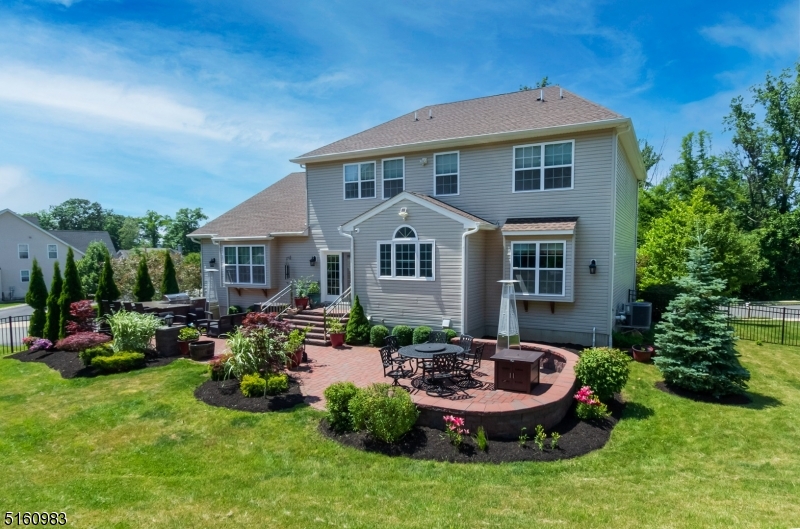 Morris Chase - Residential