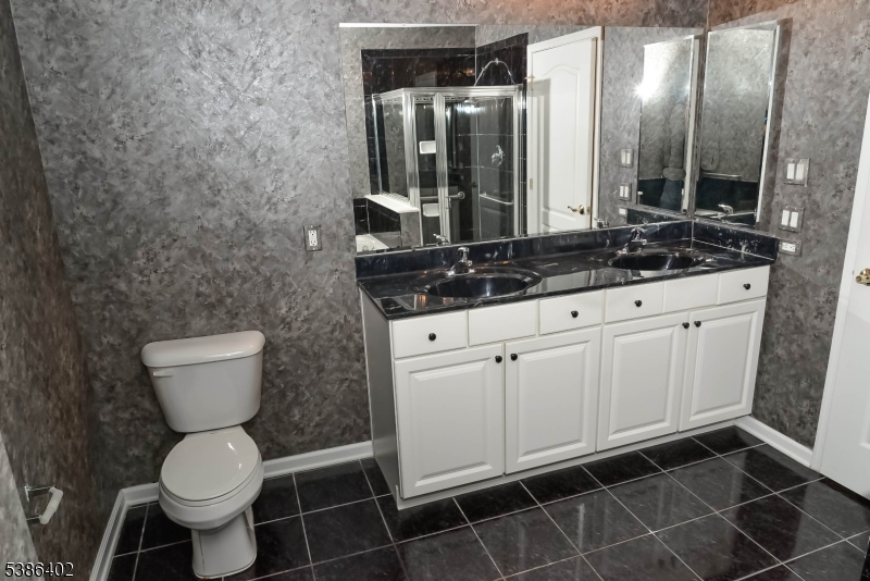 Renaissance at Raritan Val - Residential