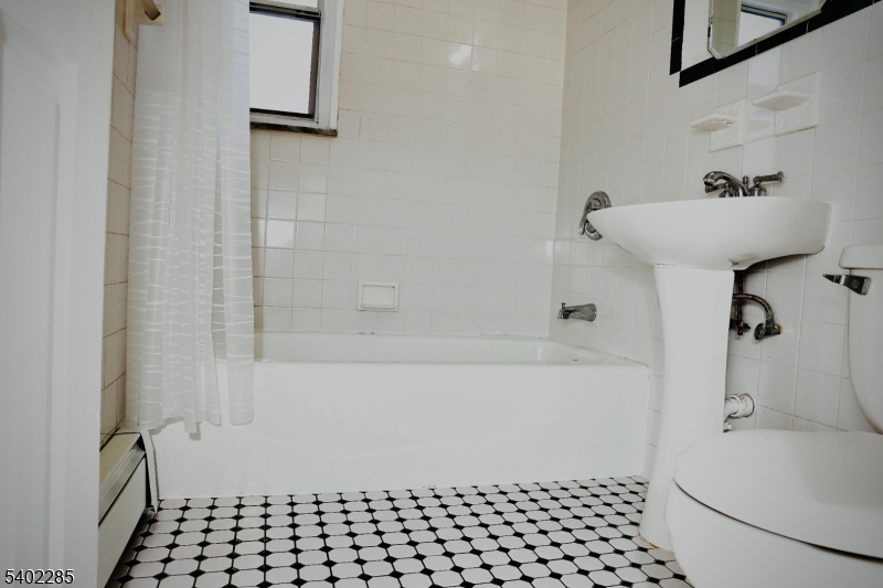 COLFAX MANOR - Residential Lease