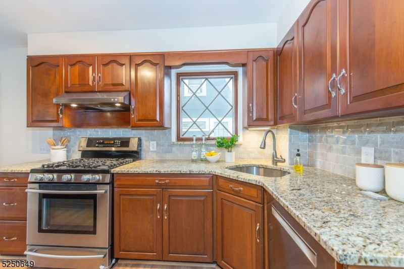 Demarest - Residential