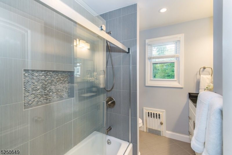 Demarest - Residential