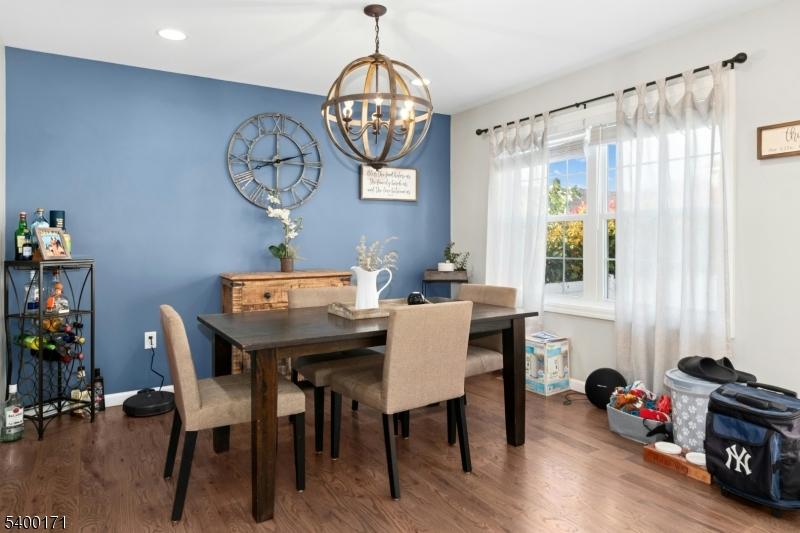 Washington School - Residential