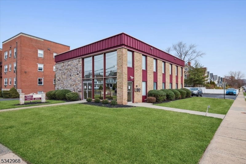 Somerville Boro, New Jersey 08876, United States, ,Residential,Active,90196