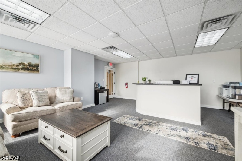 Somerville Boro, New Jersey 08876, United States, ,Residential,Active,90196