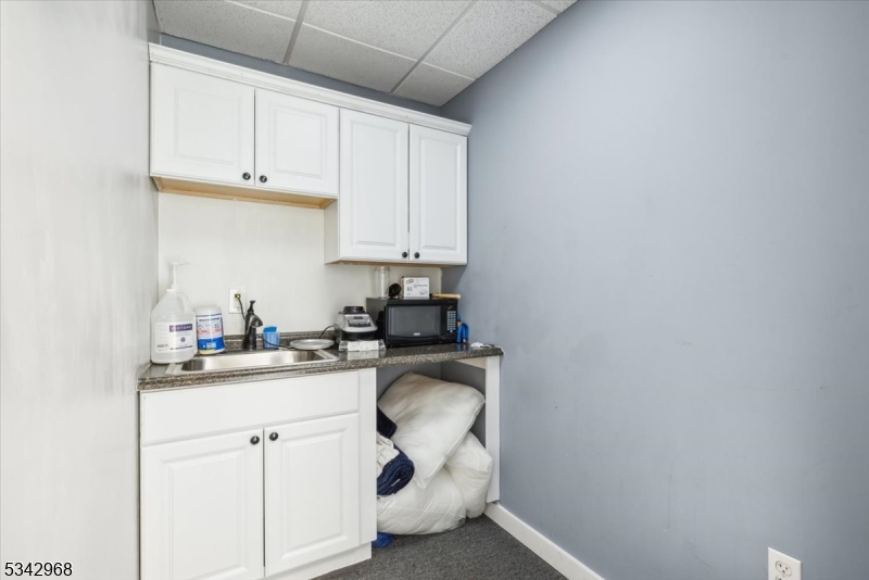 Somerville Boro, New Jersey 08876, United States, ,Residential,Active,90196