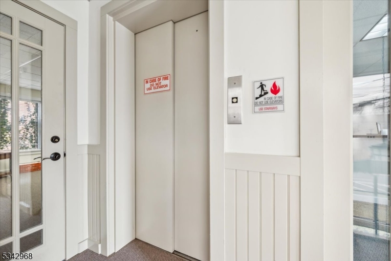 Somerville Boro, New Jersey 08876, United States, ,Residential,Active,90196