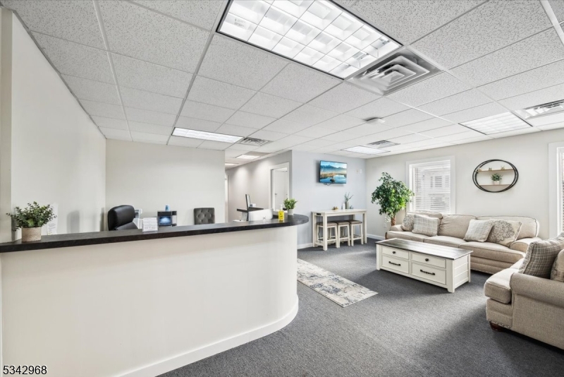 Somerville Boro, New Jersey 08876, United States, ,Residential,Active,90196