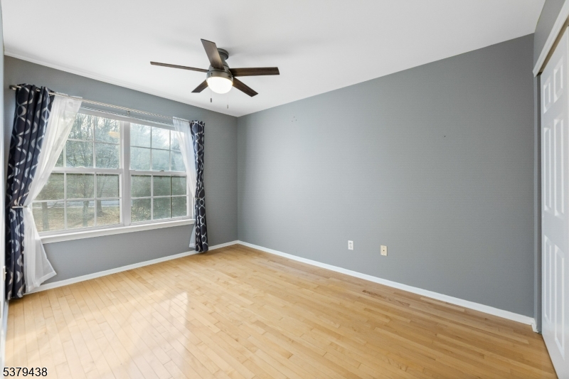 Montgomery Hills - Residential