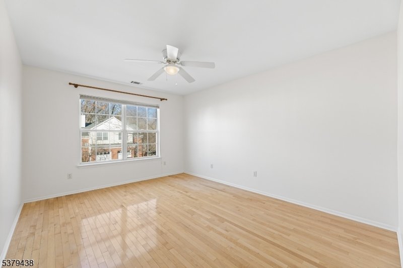 Montgomery Hills - Residential