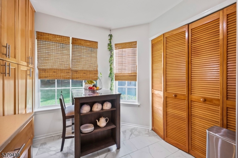 Montgomery Hills - Residential