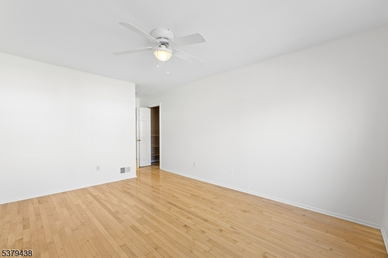 Montgomery Hills - Residential