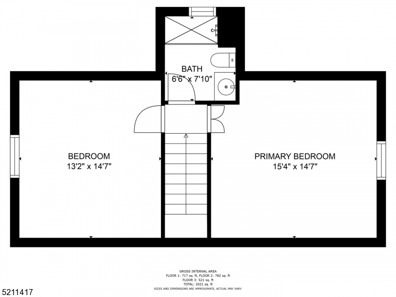 Main image without alt text